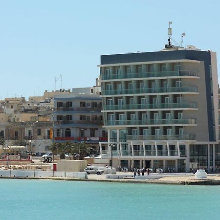 Water'S Edge Hotel Birżebbuġa المظهر الخارجي الصورة