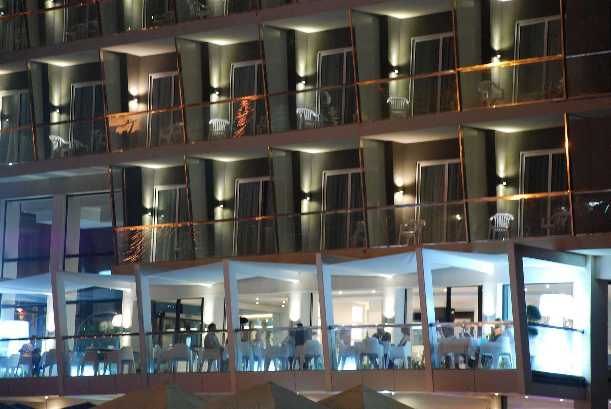 Water'S Edge Hotel Birżebbuġa المظهر الخارجي الصورة